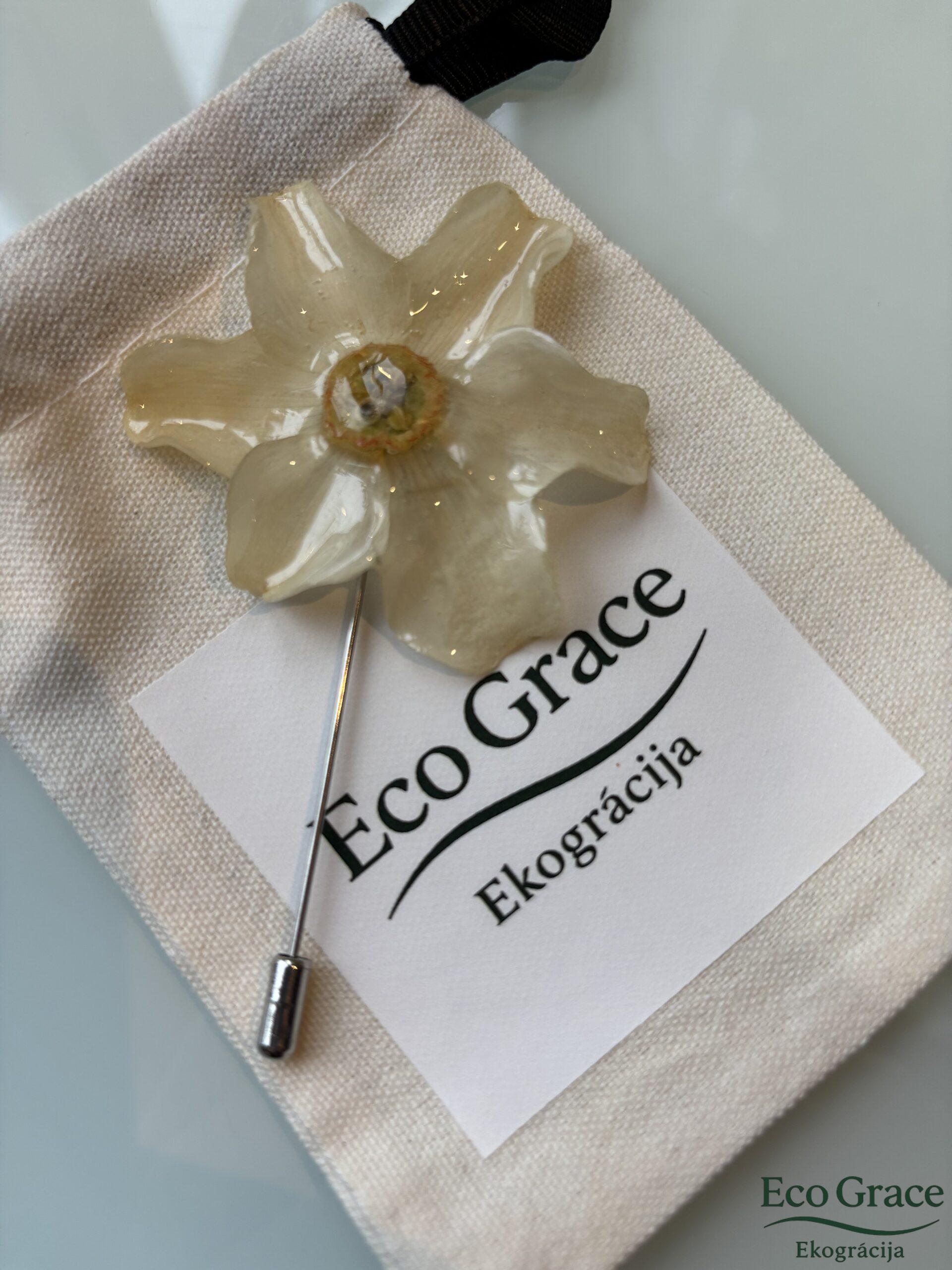 Žaketes piespraude - "Dzejniece"