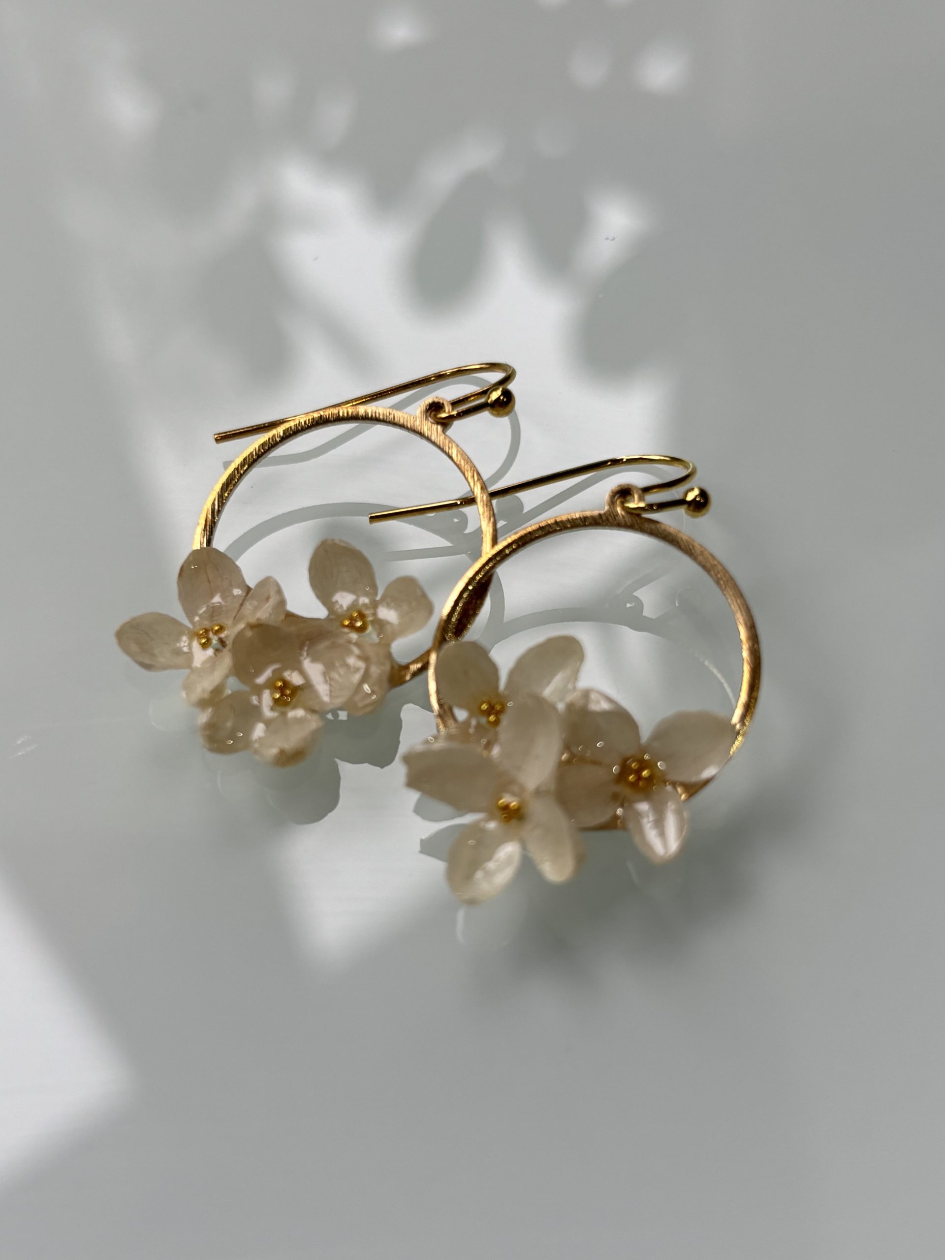 Ceriņziedi riņķos