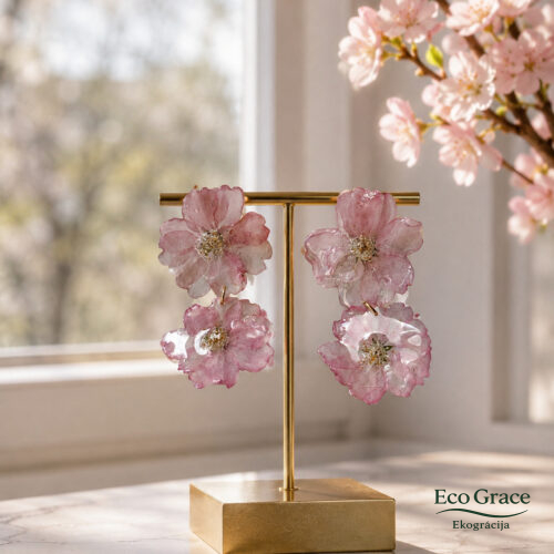 Naglinauskari "Sakura Rozā"